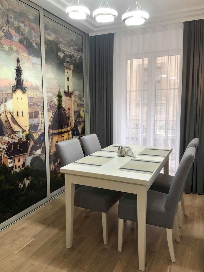 Lux Apartment Ruska ลวีฟ ภายนอก รูปภาพ