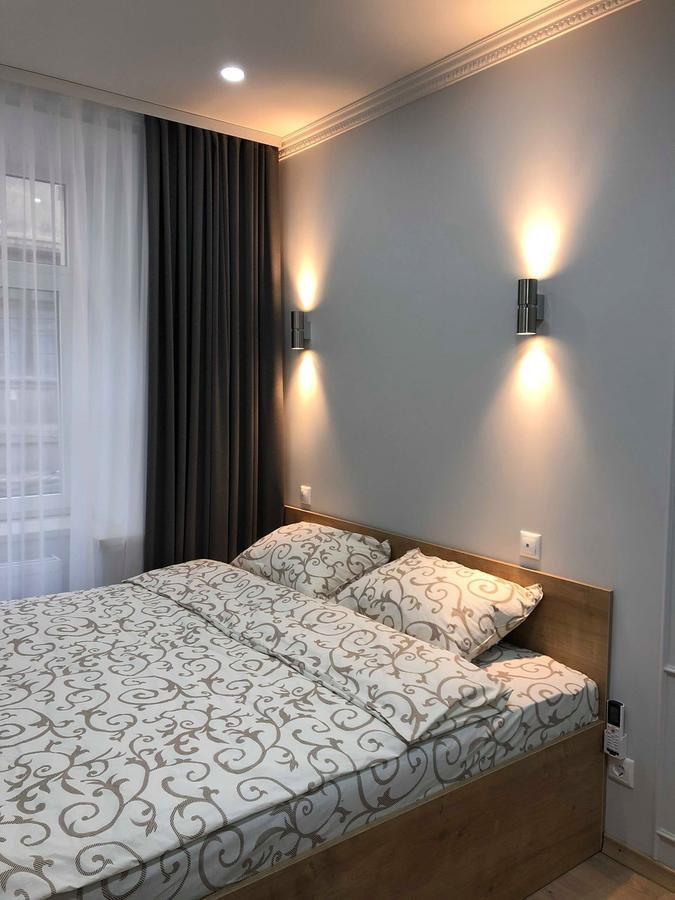 Lux Apartment Ruska ลวีฟ ภายนอก รูปภาพ