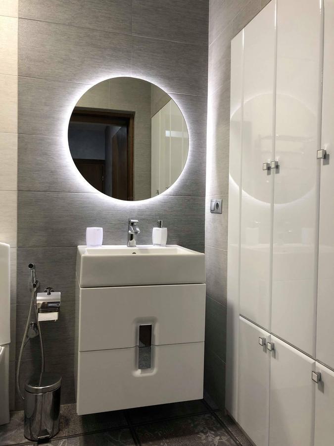 Lux Apartment Ruska ลวีฟ ภายนอก รูปภาพ
