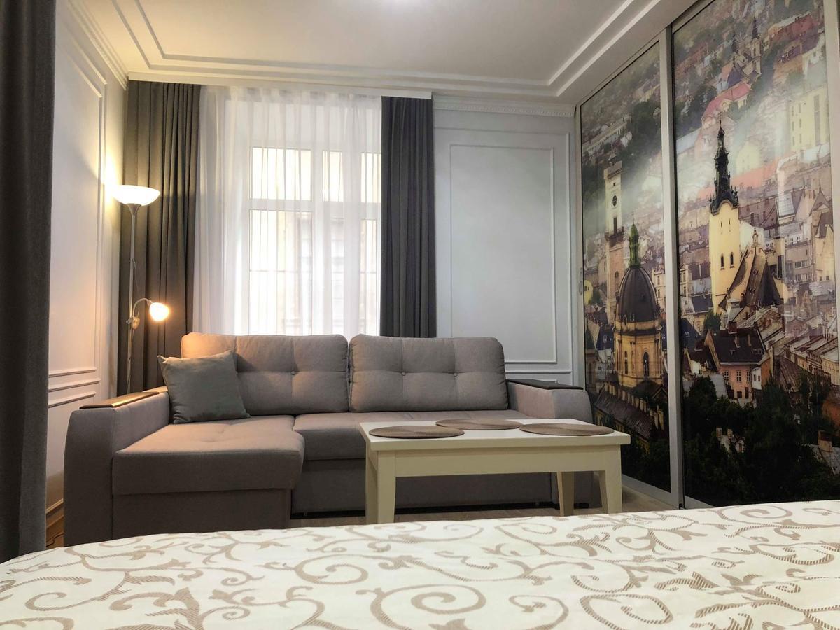 Lux Apartment Ruska ลวีฟ ภายนอก รูปภาพ